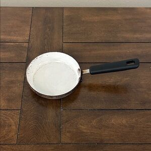 Non-Stick White Tiny (single egg) Frying Pan with Black Handle